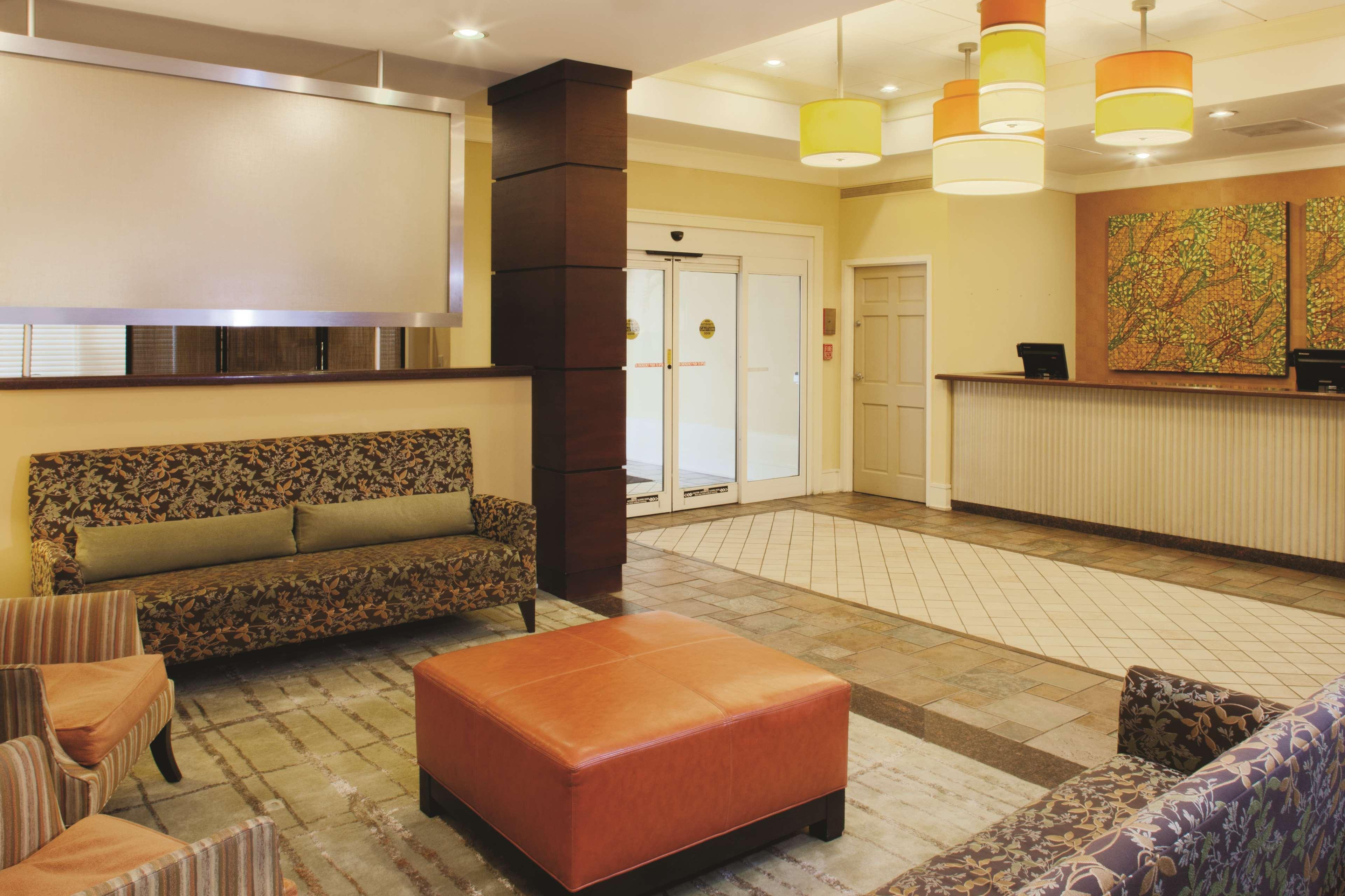 Doubletree Suites By Hilton At The Battery Atlanta Smyrna Exterior foto