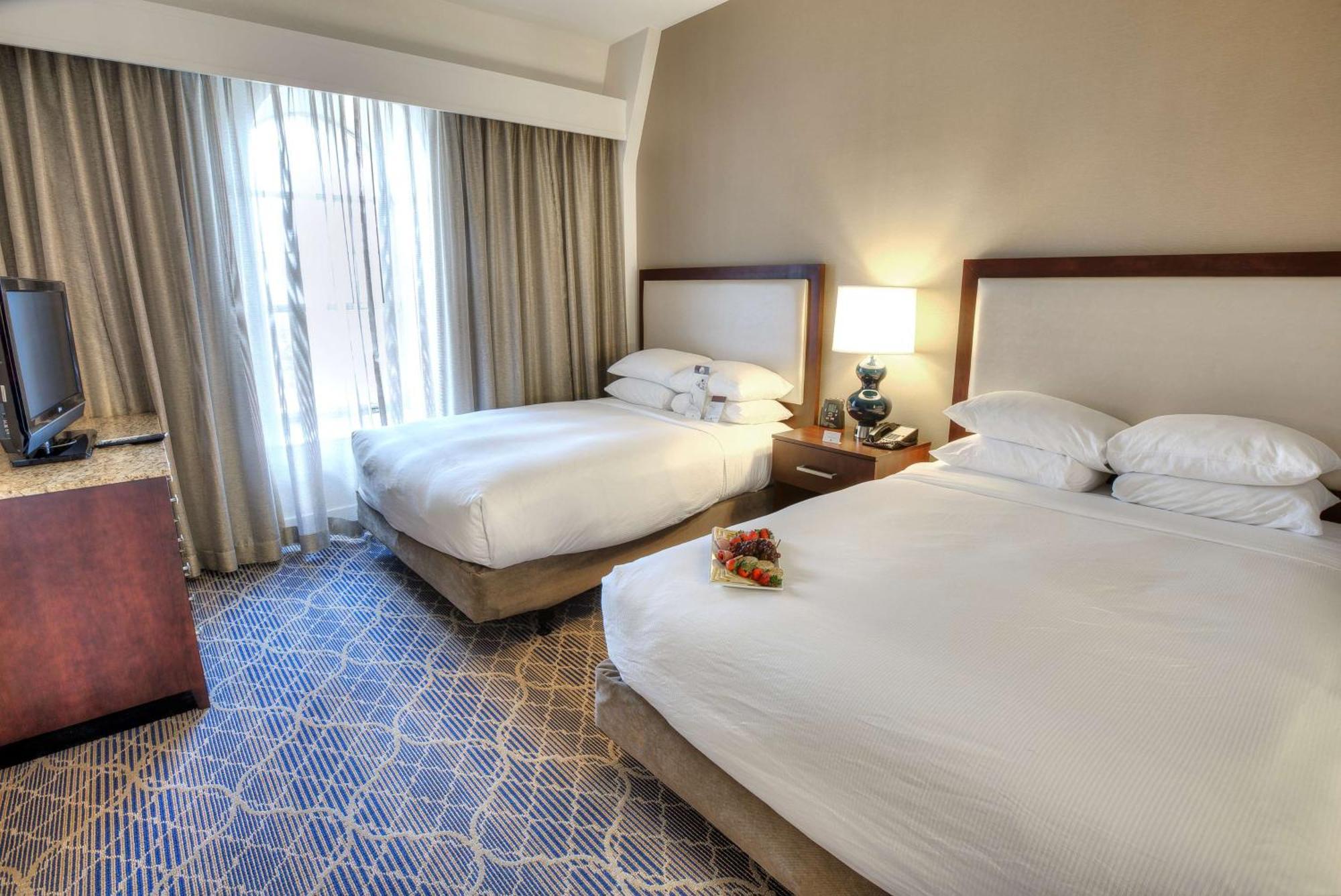 Doubletree Suites By Hilton At The Battery Atlanta Smyrna Exterior foto